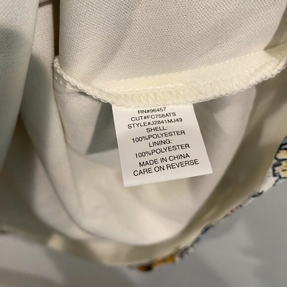 Eyeshadow White and Pastel Floral Dress with Cold Shoulders - Size Large - Picture 3 of 5